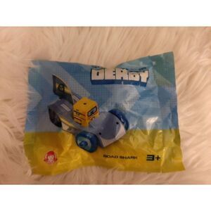 Wendy collectible happy meal square cup derby road shark toy